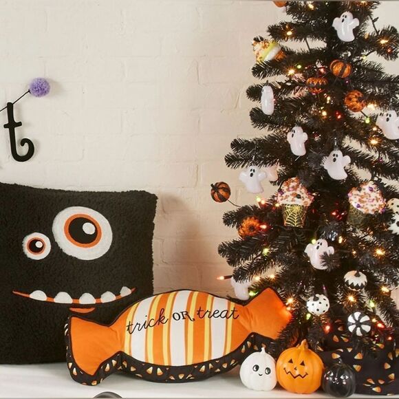 New 4 ft Pre-Lit Black Fir Halloween Christmas Tree - Picture 7 of 9